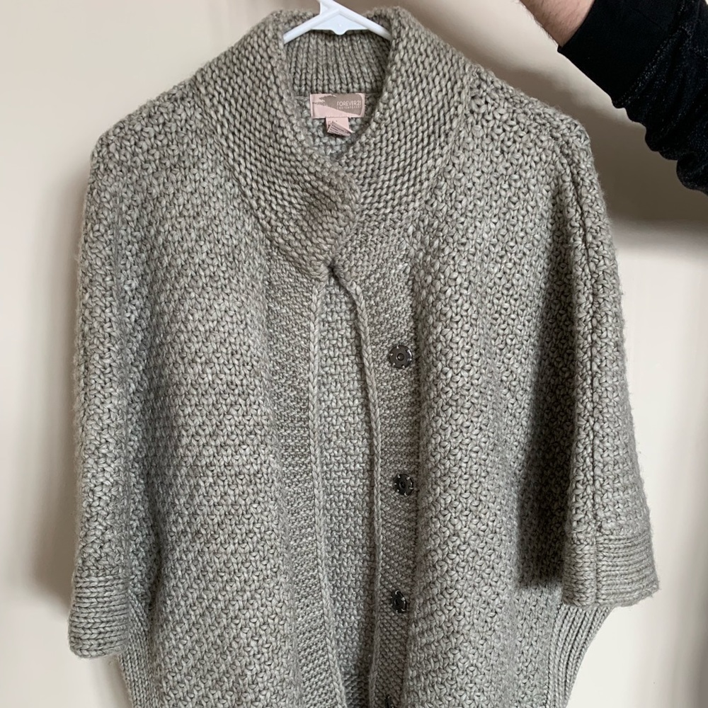 Forever 21 button up Sweater